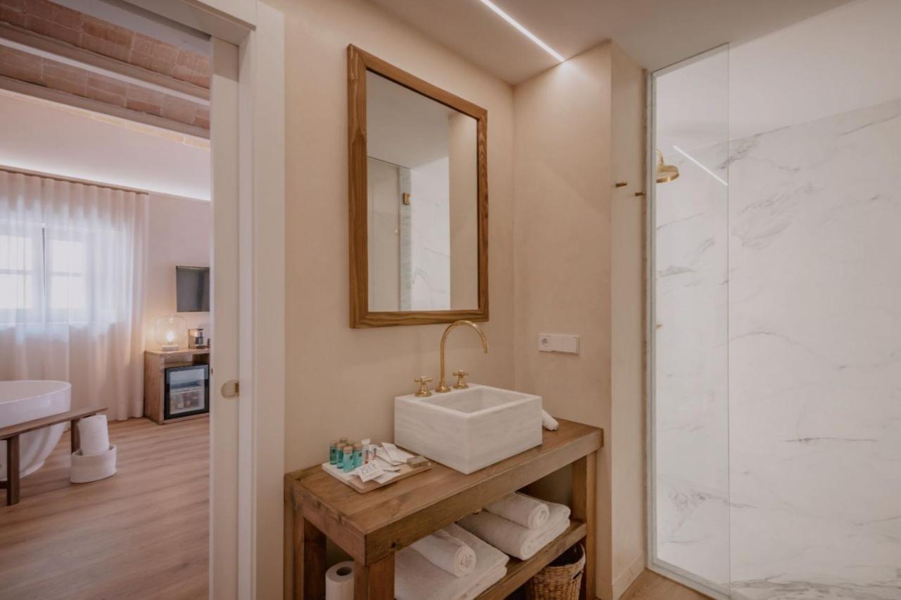 Palau Macelli & 4*
