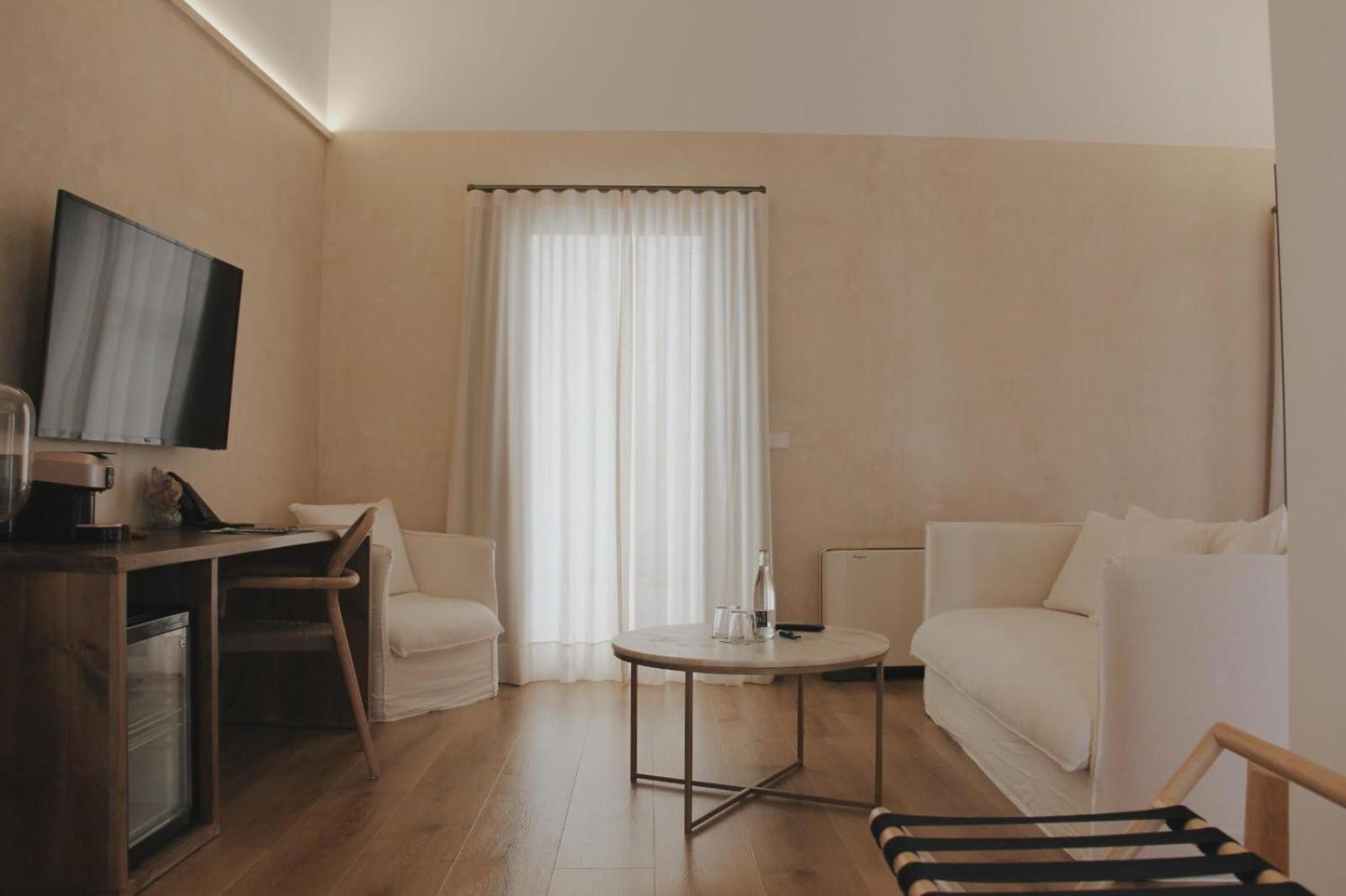 Palau Macelli & 4* Castello  D'Empuries